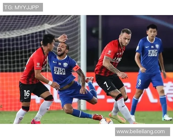 阿贾克斯与塞萨洛尼基精彩对决直播全程回顾与分析